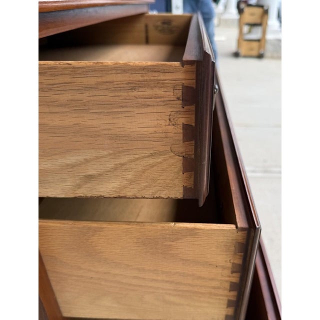 1960s Henkel Harris Solid Black Cherry 4-Drawer Chest Model No. 2440 For Sale - Image 15 of 17