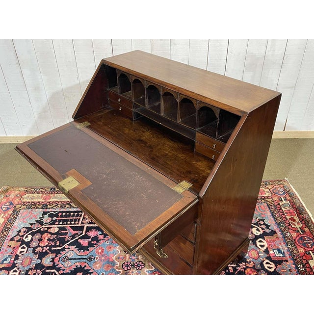 19th Century Georgian English Slant-Back Desk in Mahogany and Oak For Sale - Image 16 of 18