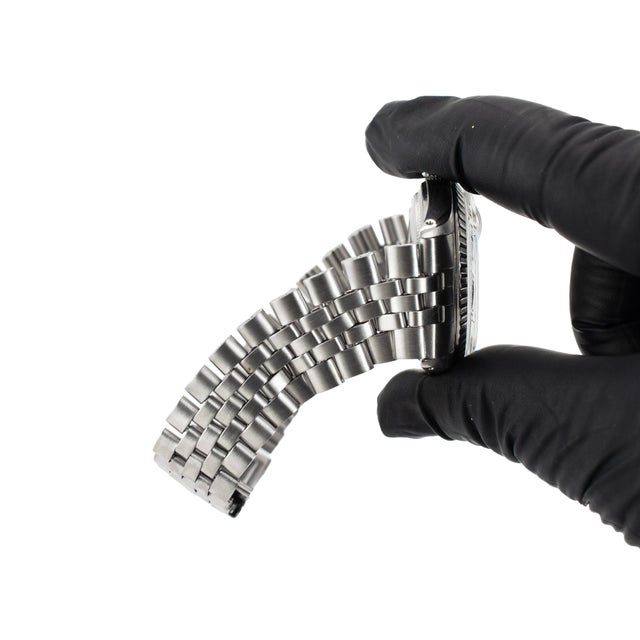 Vintage 1967 Rolex Datejust 36mm 1603 Jubilee Fluted Stainless Steel Watch For Sale - Image 9 of 11