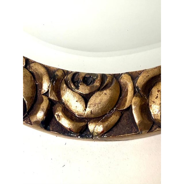 Swedish Grace Carved Giltwood Mirror with Beveled Glass and Roses, 1930 For Sale - Image 4 of 17