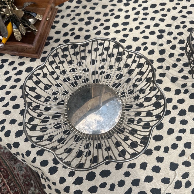 Mid-Century Modern Trio of 1970s Flower Shaped Wire Fruit Baskets For Sale - Image 3 of 11