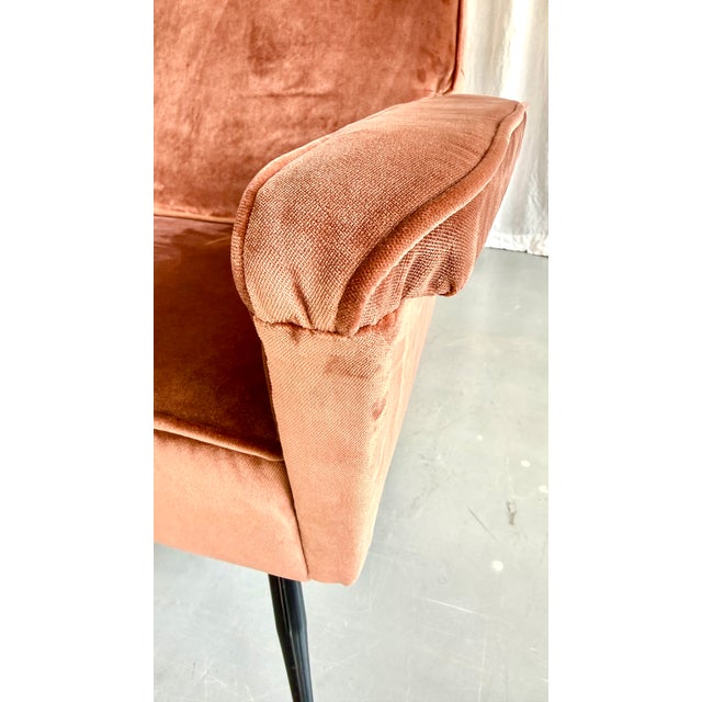 Beige Mid-Century Modern Velvet Lounge Chair by Marco Zanuso for Arflex, Italy, 1950s For Sale - Image 8 of 15