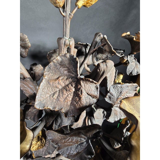 These impressive vases, likely of Italian origin and dating back to the 19th century, are true artistic treasures. Resting...