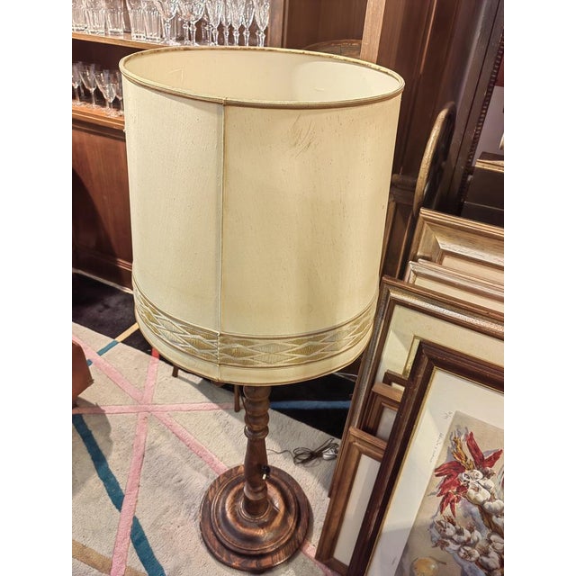 Floor Lamp in Walnut, 19th Century For Sale - Image 11 of 16