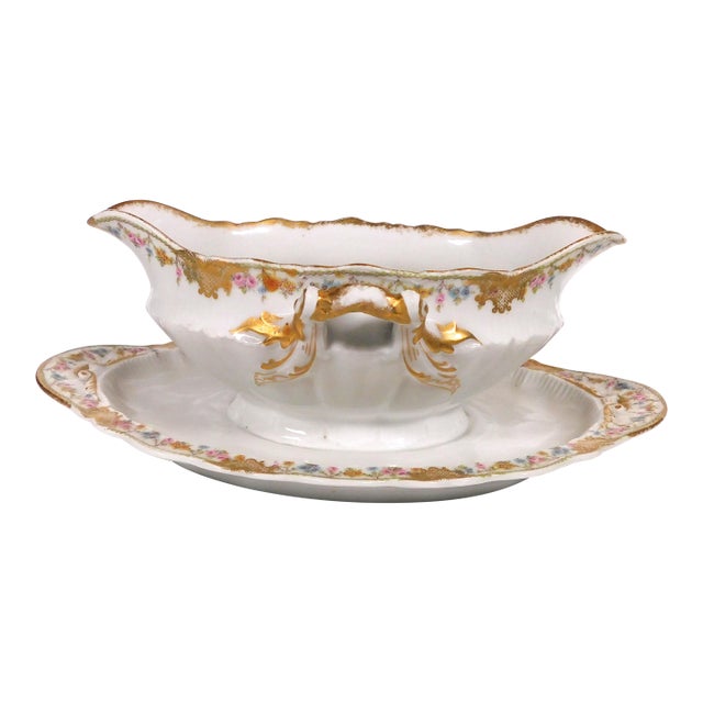 Early 1900s Theodore Haviland Antique Gravy Boat in Schleiger 630-2 For Sale