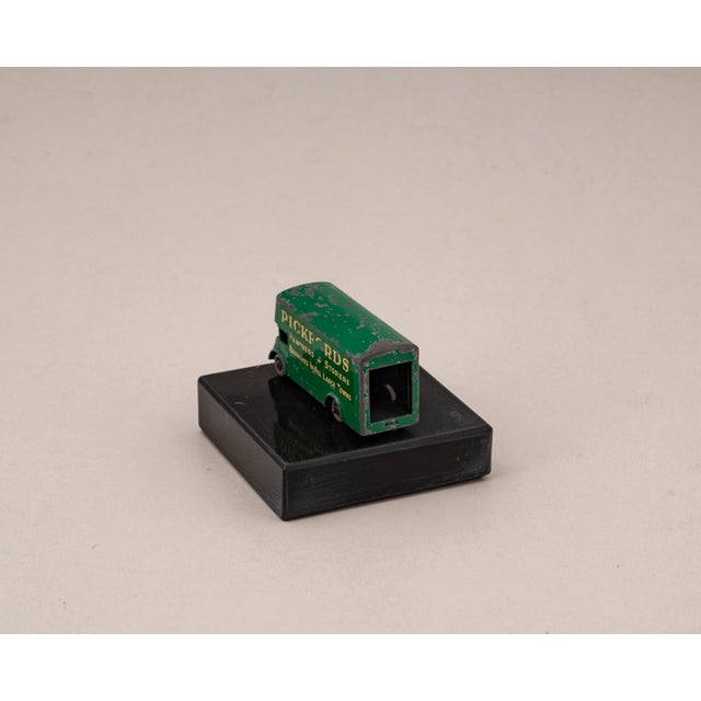 Removal van Pickfords Lesney Series No 46 from Matchbox For Sale - Image 5 of 17