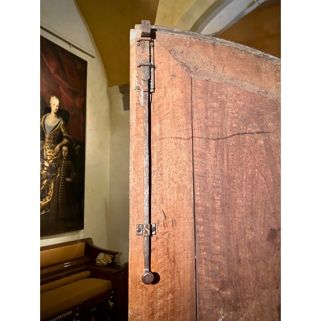 Wood 18th Century Italian Piedmontese Baroque Wardrobe in Walnut For Sale - Image 7 of 12