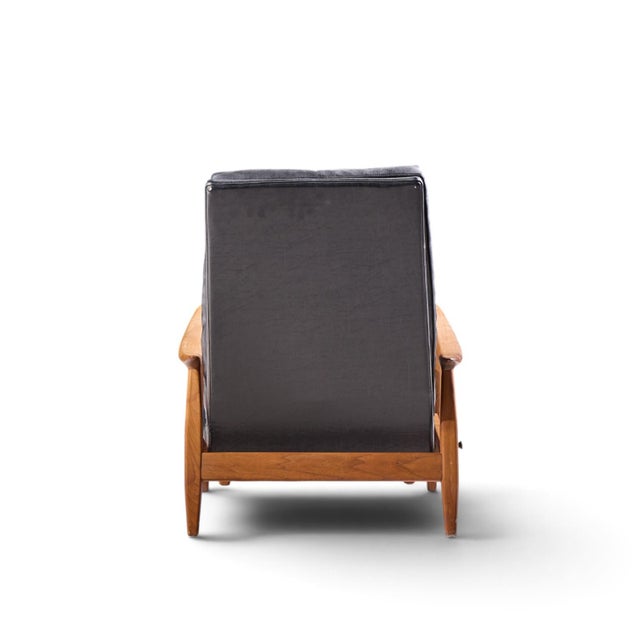 Milo Baughman for James Inc. Mid Century Reclining Lounge Chair With Ottoman For Sale In Chicago - Image 6 of 9