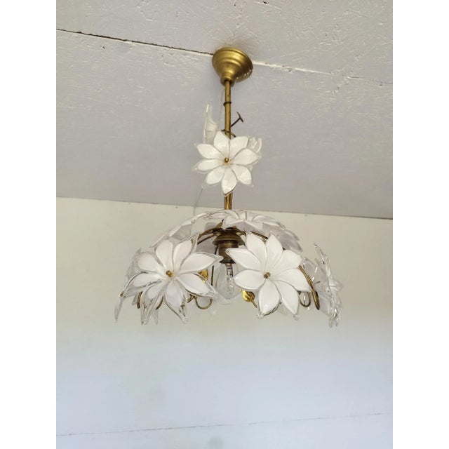 1980s Italian Murano White Ceiling Pendant Light For Sale - Image 4 of 8