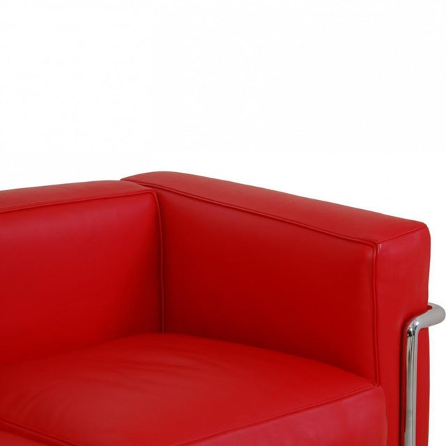 Animal Skin LC2 Three-Seater Sofa in Red Leather by Le Corbusier, 2010s For Sale - Image 7 of 16