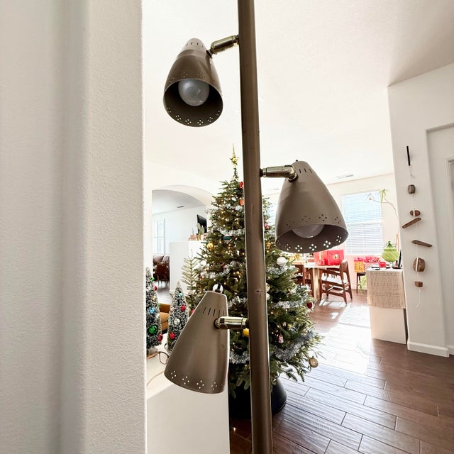 Mid Century Modern Tension Pole Lamp Bronze Punched Cone Shades 1960's Vintage For Sale - Image 11 of 12