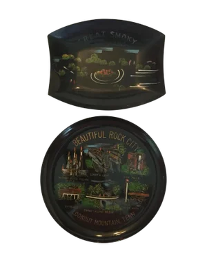 Tennessee Mid-Century Souvenir Trays - A Pair
