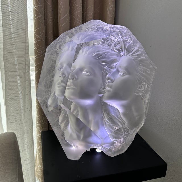 Rare Michael Wilkinson “Imagine” Signed Acrylic Optical Sculpture — Edition 138/500 For Sale - Image 9 of 11