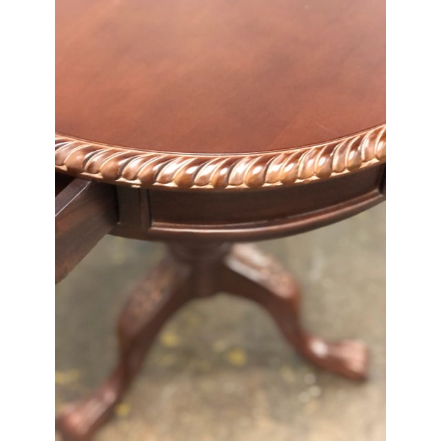 Early 20th Century Georgian Mahogany Tripod Pedestal Table With Draws For Sale In New York - Image 6 of 7