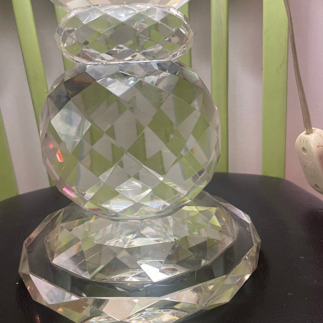 Authentic Ralph Lauren Daniella lamp. The shade is not the original shade and it’s not included in the sale of the lamp....