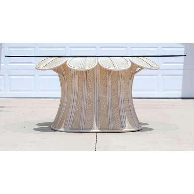 1980s Vintage Hollywood Regency Style Flower Pencil Reed Rattan Pedestal Dining Table With Oval Glass Top For Sale - Image 5 of 18