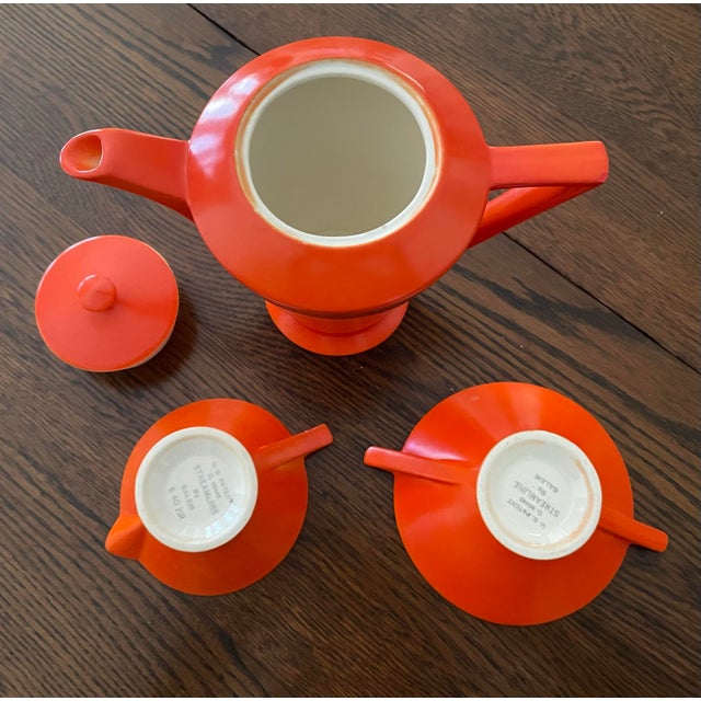 1920s Art Deco Salem Tricorne Streamline Mandarin Orange Coffee Pot, Open Sugar Bowl, Creamer - Set of 3 For Sale In New Orleans - Image 6 of 9