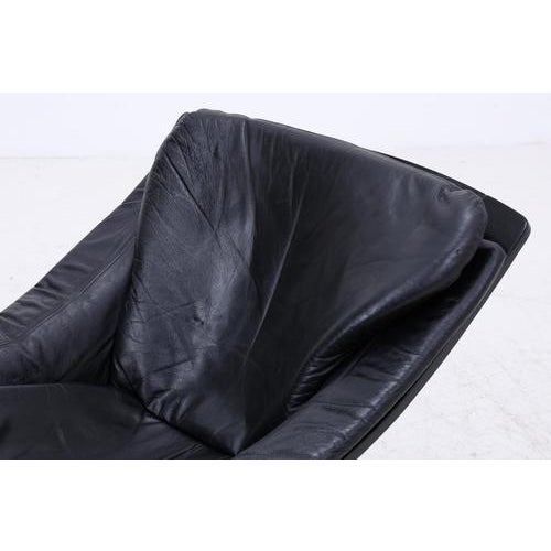 Vintage Lounge Chair in Leather, 1970s For Sale - Image 6 of 14