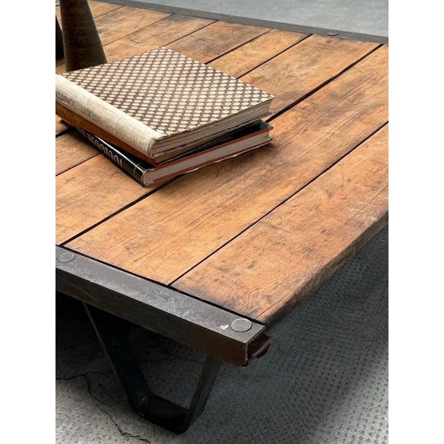 Vintage Industrial Palette Coffee Table in Wood and Steel, Germany, 1930s For Sale - Image 15 of 17