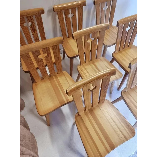 Karl Andersson & Söner Scandinavian Modern Pine Chairs by Göran Malmvall for Karl Andersson & Söner, 1950s, Set of 8 For Sale - Image 4 of 9