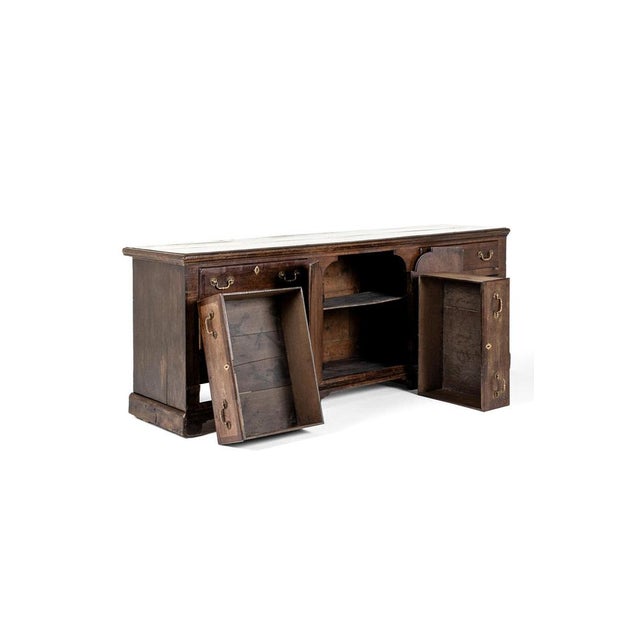 George III English Oak and Walnut Dresser Base For Sale - Image 12 of 15