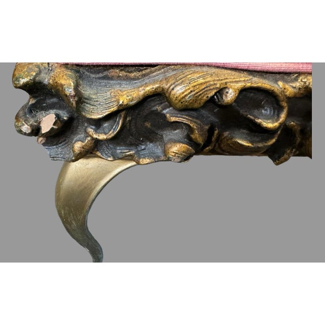 Mid 20th Century 20th Century Vintage Hollywood Regency Gilt Wood Decorated Window Bench For Sale - Image 5 of 9