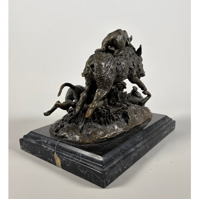 Brown Pierre Jules Mene (1810-1879) Sanglier Pris Par Quatre Chiens Sculpture en Bronze For Sale - Image 8 of 8