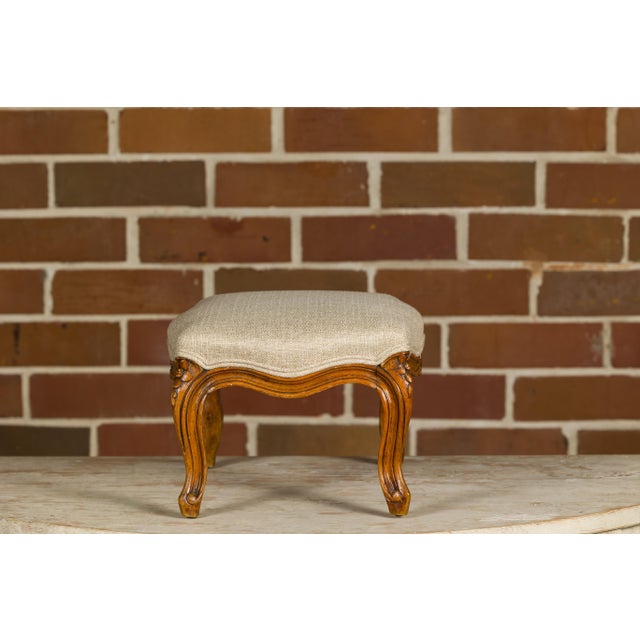 Brown 19th Century French Louis XV Style Walnut Footstool with Custom Linen Upholstery For Sale - Image 8 of 12
