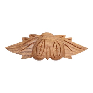 Vintage Victorian Hand Carved 6.5 In. Wooden Drawer Pull For Sale