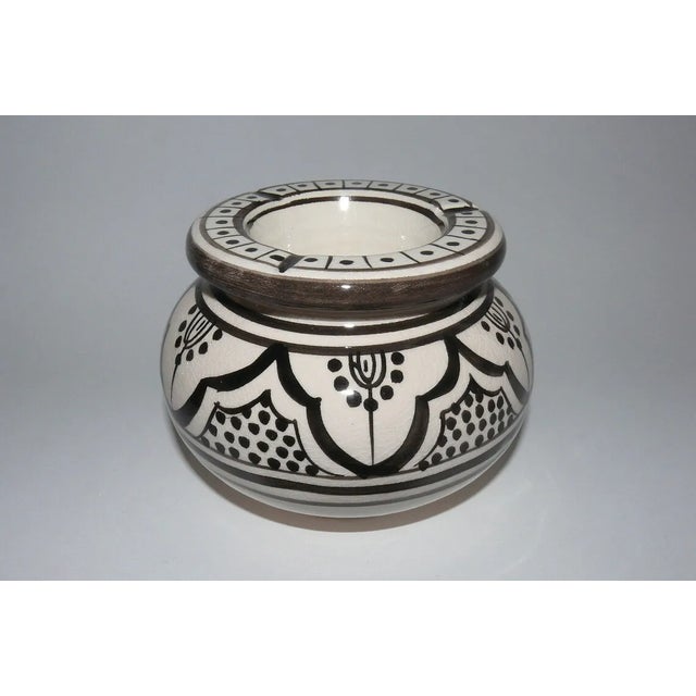 Contemporary Ceramic Wind Hand Painted Ashtray For Sale - Image 4 of 4