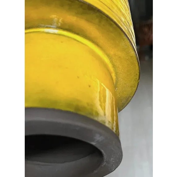 Picta. is an artisanal ceramic and wood workshop in the Veneto, Italy. It was born from a passion that for over ten years...