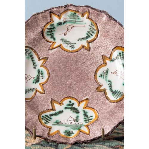 Brussels Faience Shaped Plates, 1700s, Set of 2 For Sale - Image 4 of 10