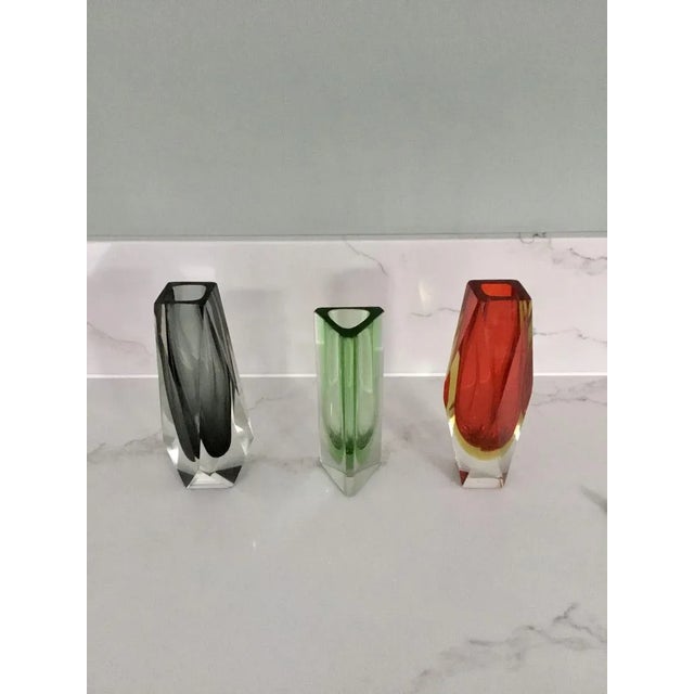Flavio Poli Mid-Century Murano Glass Square Block Vases by Flavio Poli for Seguso, Set of 3 For Sale - Image 4 of 6