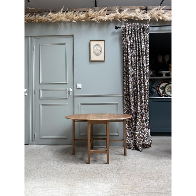 Oval Drop-Leaf Coffee Table, 1950s For Sale - Image 4 of 9