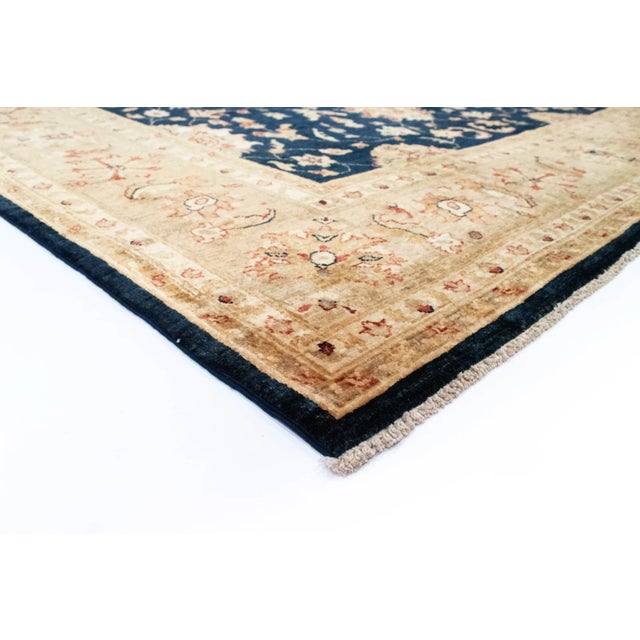 Textile Middle Eastern Rug in Wool For Sale - Image 7 of 11