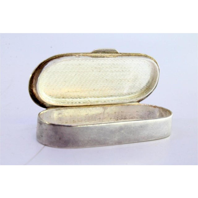 Silver Pill Box with Floral Motifs For Sale - Image 3 of 7