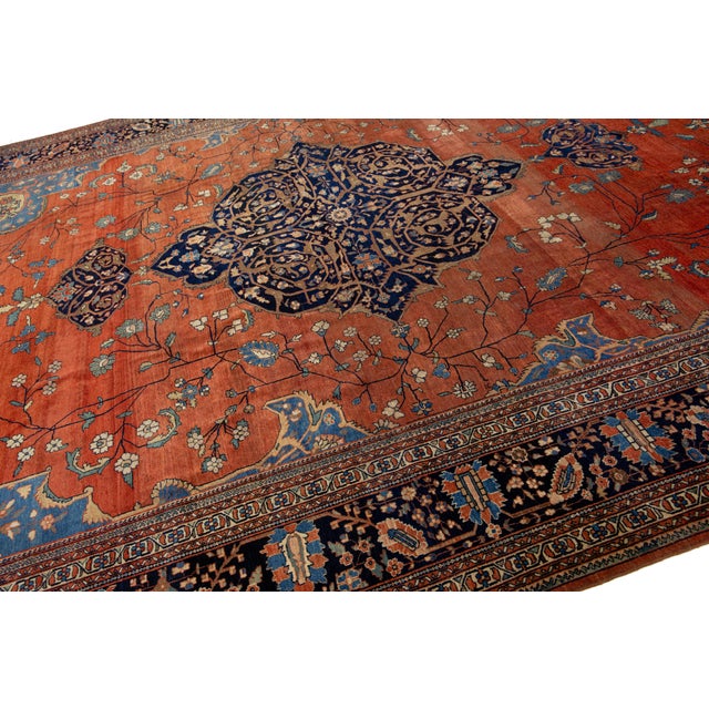 1880s Antique Persian Farahan Wool Rug Handmade in Rust With Medallion Design For Sale In New York - Image 6 of 11