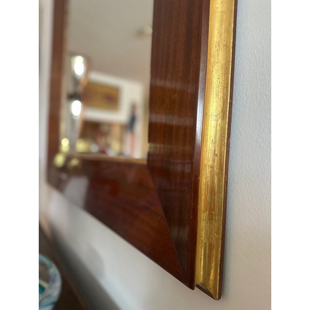 Monumental Mid 20th Century American Walnut Mirror With Gilt Detailing. For Sale In New York - Image 6 of 6