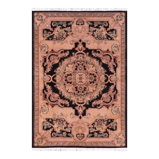 Shabby Chic 1990's Pak-Persian Black/Tan Wool Rug - 4'6'' X 7'2'' For Sale