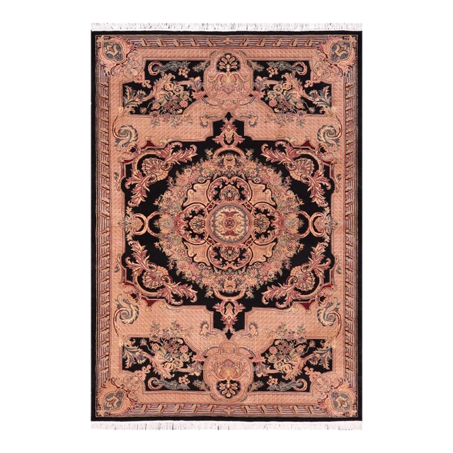 Shabby Chic 1990's Pak-Persian Black/Tan Wool Rug - 4'6'' X 7'2'' For Sale