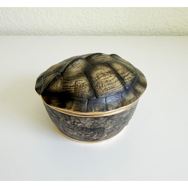 2000 - 2009 Lidded Porcelain Tortoise Shell Catchall by l'Objet For Sale - Image 5 of 15
