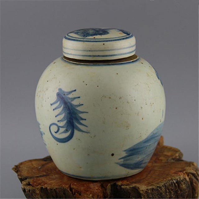 Chinese Vintage Chinese Blue and White Porcelain Ginger Jar With Figural Scene For Sale - Image 3 of 4