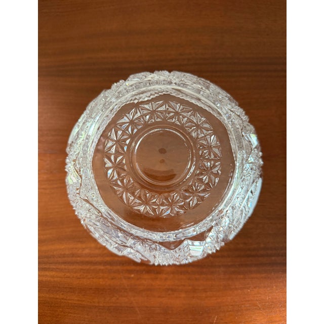1910s Antique Eapg Indiana Glass "Bird and Strawberry" Master Berry Serving Bowl For Sale - Image 5 of 6