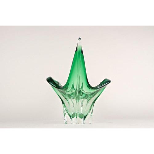 Mid-Century Modern Murano Glass Bowl in Green & Clear Tones, Italy, 1960s For Sale - Image 10 of 17