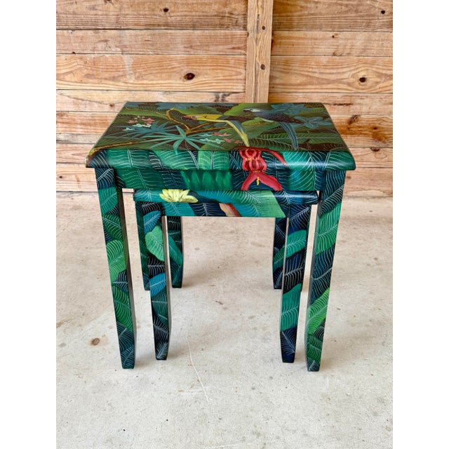 Pair of Hand-Painted Tropical Parrot and Jungle Nesting Tables For Sale In Naples, FL - Image 6 of 12