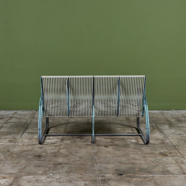 Mid 20th Century Walter Lamb for Brown Jordan Vinyl Bronze Patio Settee For Sale - Image 5 of 18