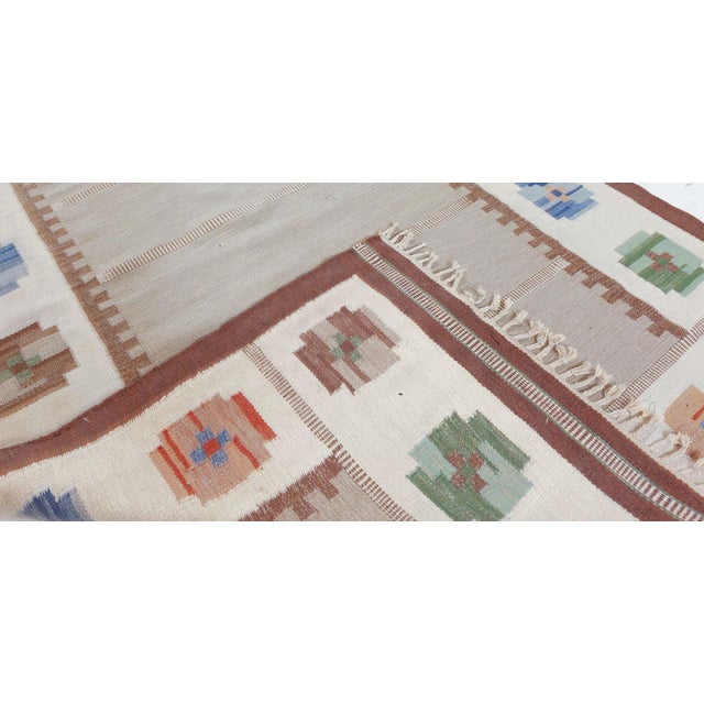 Doris Leslie Blau Mid-20th Century Swedish Flat Weave Rug For Sale In New York - Image 6 of 8