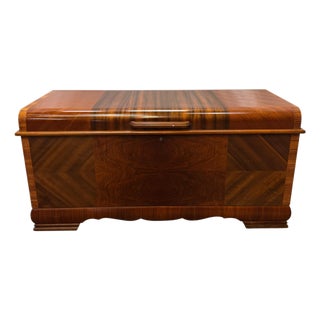 Vintage Lane Art Deco Style Mahogany & Burlwood Cedar Lined Trunk / Blanket Chest For Sale