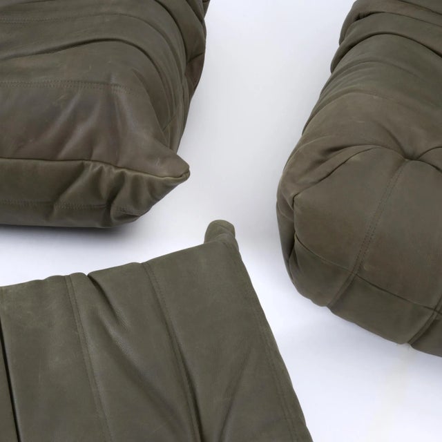 Animal Skin Rare Ligne Roset Togo 3-Piece Lounge in Stone Olive Leather For Sale - Image 7 of 16