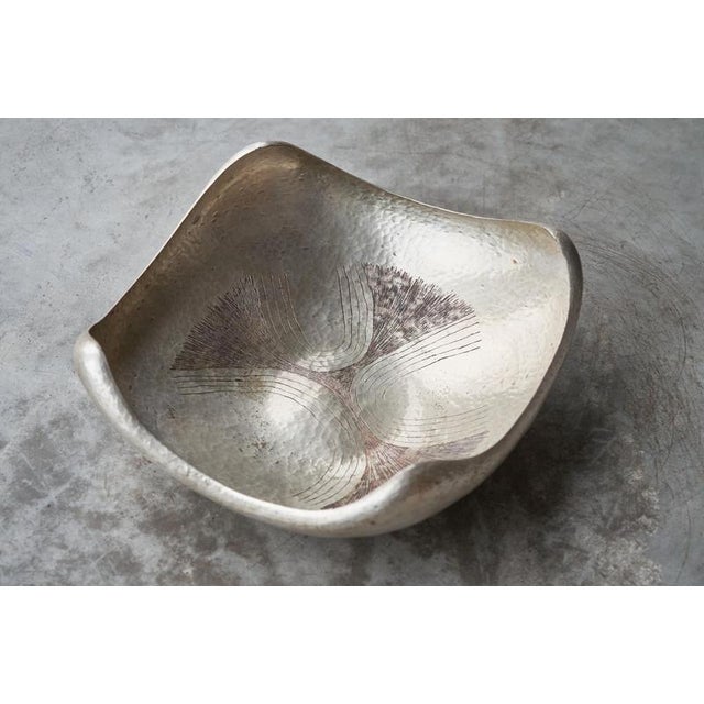Mid-Century Italian Centerpiece in Hand Hammered Silver Plated Metal, 1950s For Sale - Image 3 of 8